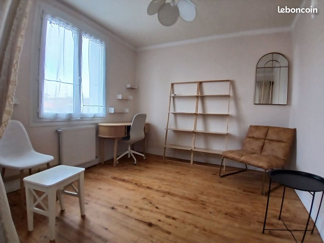 Appartement à louer, 72m², Rochefort