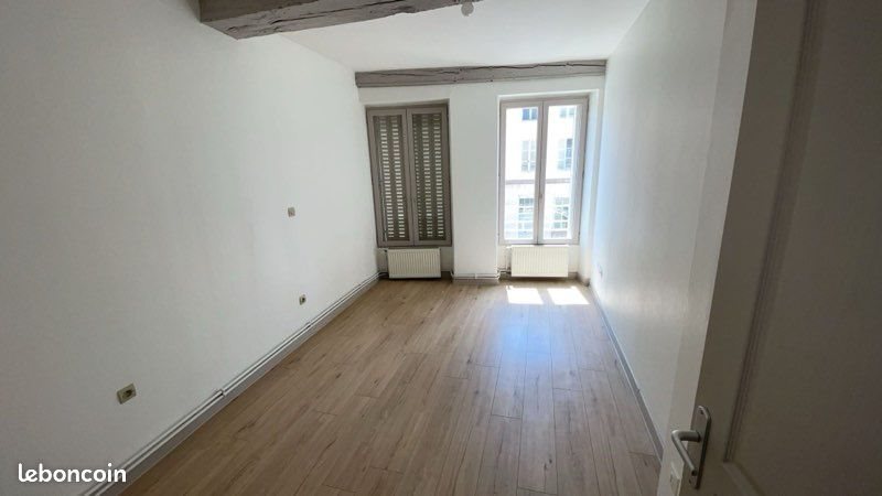 Appartement à louer, 57m², Auxonne