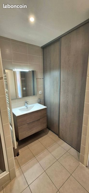 Appartement à louer, 49m², Rives