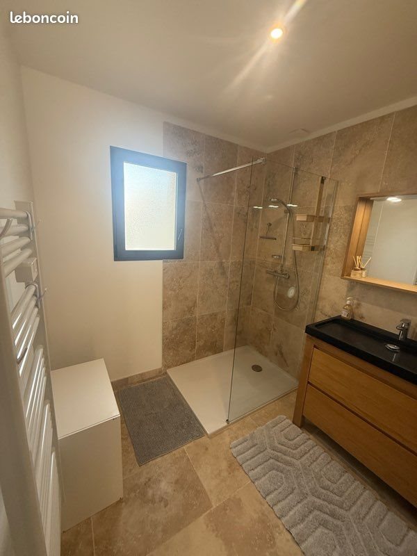 Appartement à louer, 75m², Mallemort