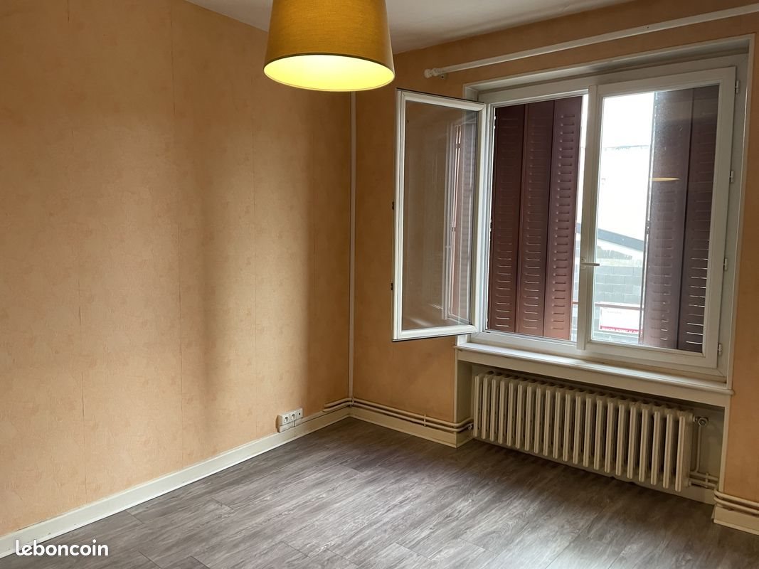 Appartement à louer, 68m², Pont-du-Château