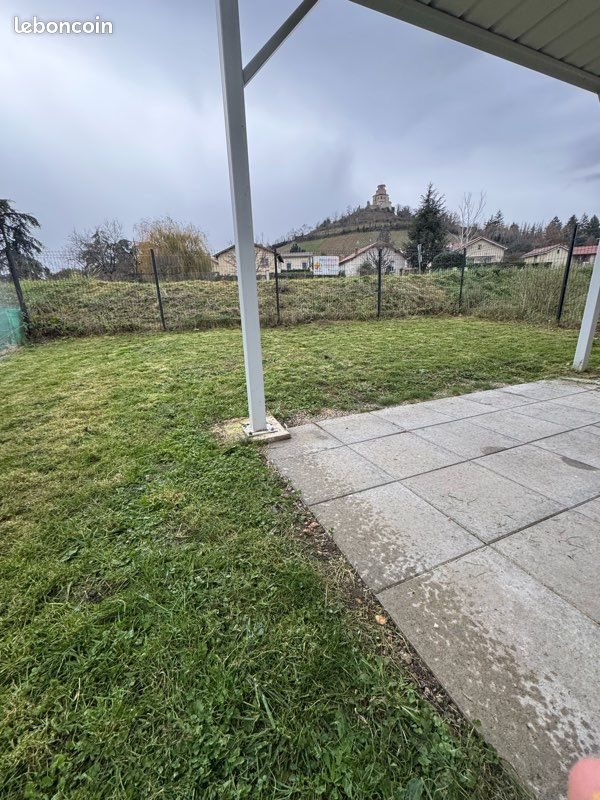 Appartement à louer, 55m², Saint-Romain-le-Puy