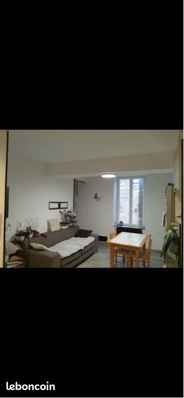 Appartement à louer, 59m², Uchizy