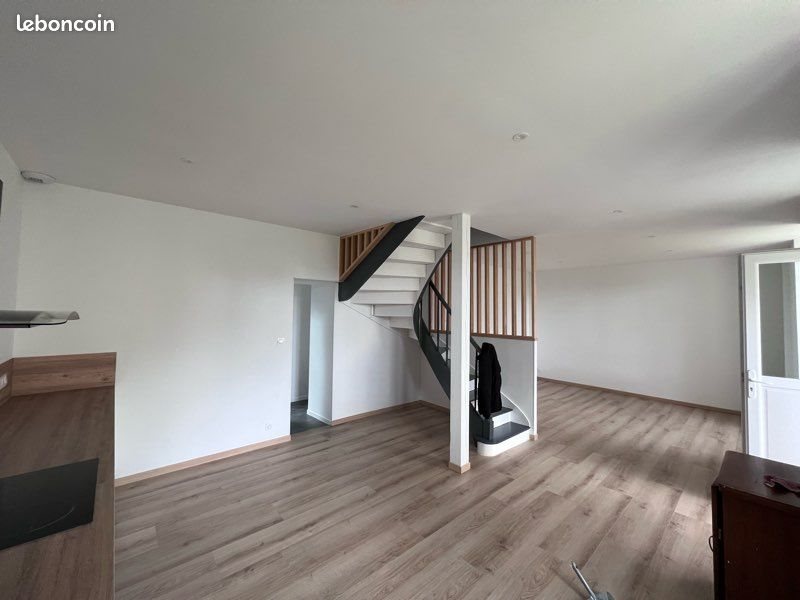 Maison à louer, 70m², Saint-Martin-des-Champs
