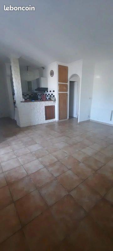 Appartement à louer, 54m², Fuveau