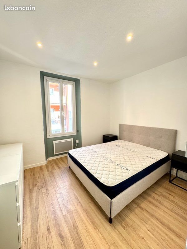 Appartement à louer, 45m², Toulon