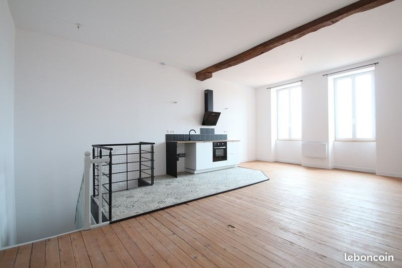 Appartement à louer, 66m², Mirambeau