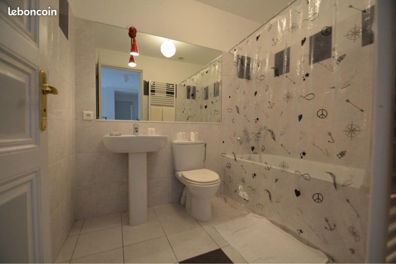 Appartement à louer, 71m², Nice