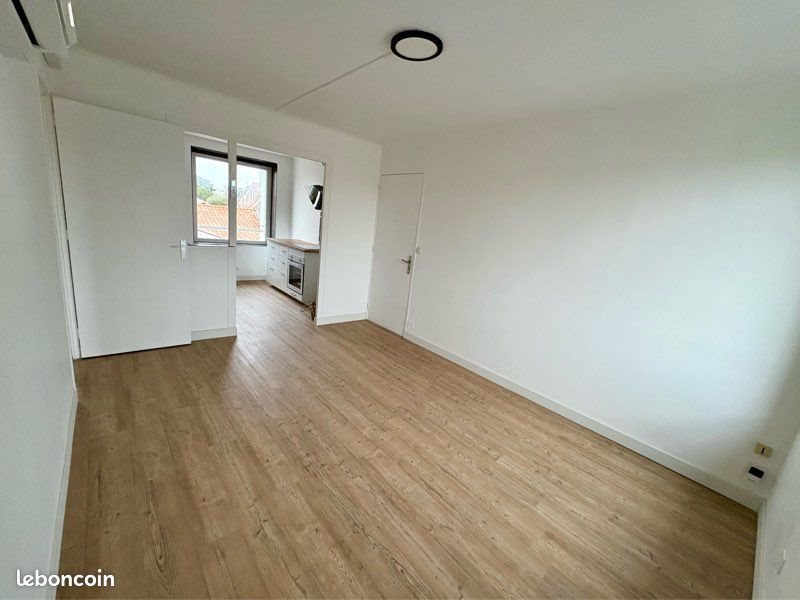 Appartement à louer, 46m², Marennes