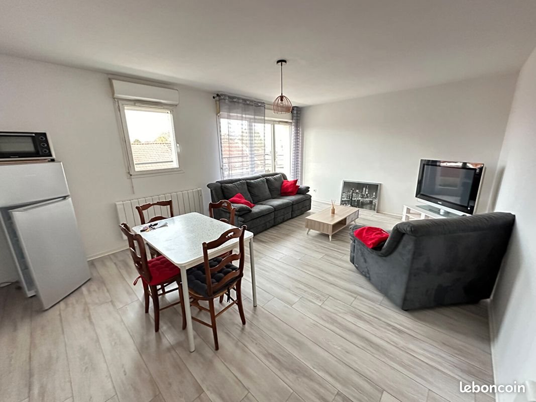 Appartement à louer, 51m², Lille