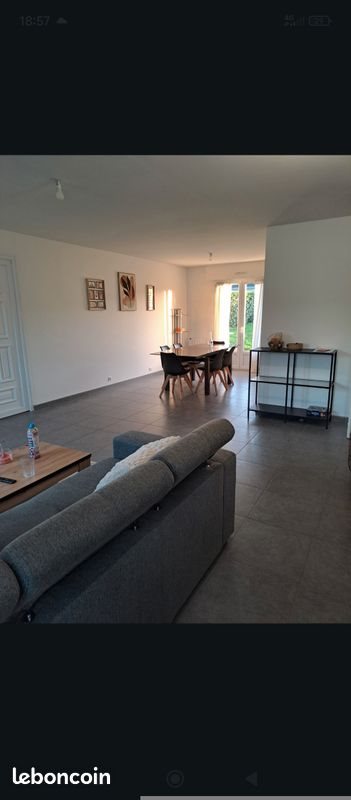 Maison à louer, 71m², Malguénac