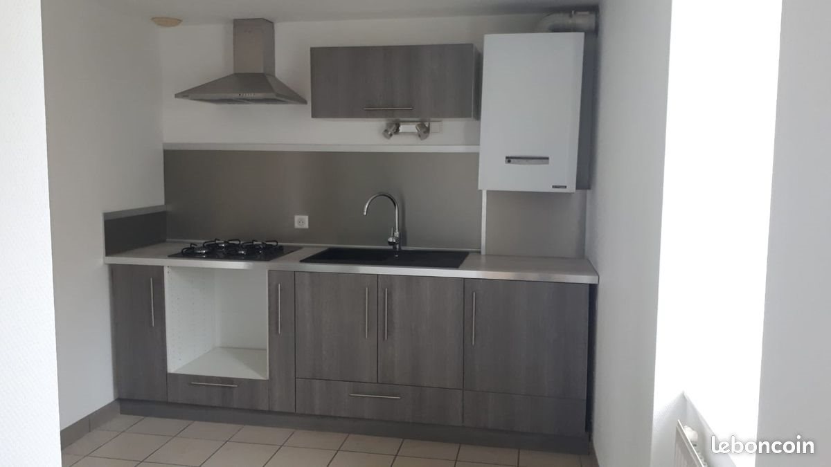 Appartement à louer, 80m², Montagny-près-Louhans