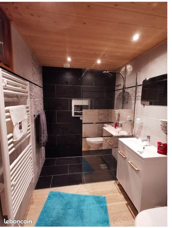 Maison à louer, 76m², Jougne