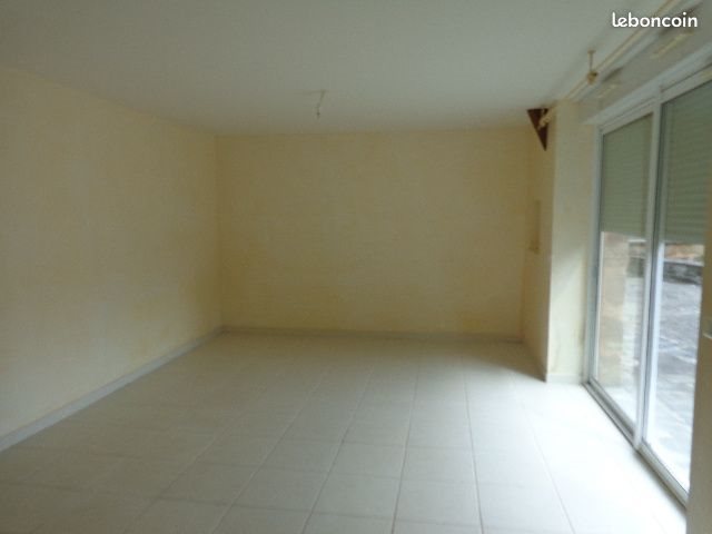 Appartement à louer, 94m², Ussac