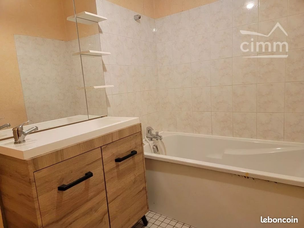 Appartement à louer, 28m², Saint-Dizier