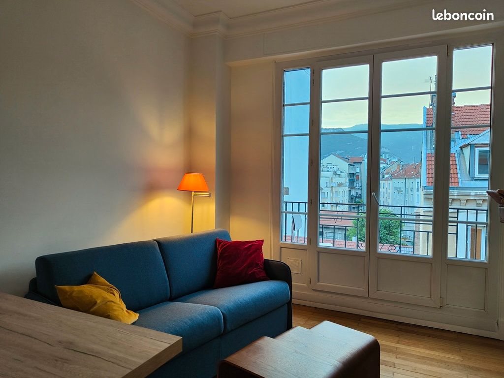 Appartement à louer, 35m², Grenoble