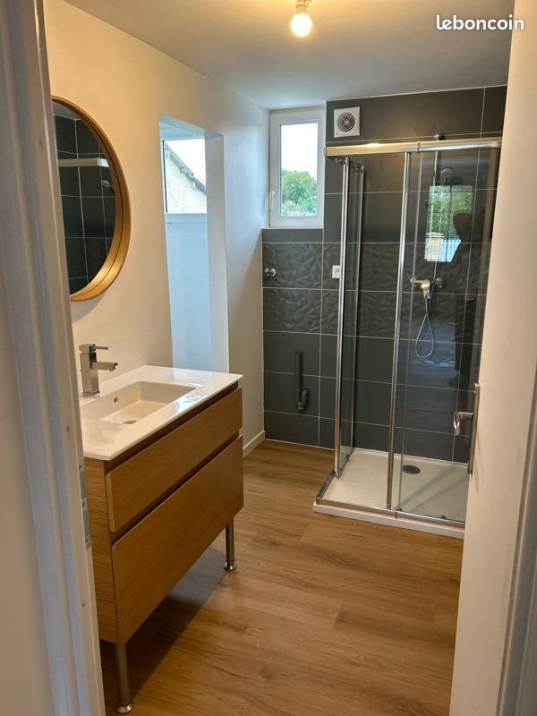 Maison à louer, 100m², Oyré