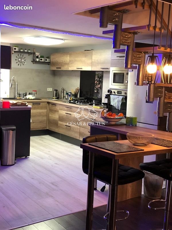 Appartement à vendre, 83m², Thizy