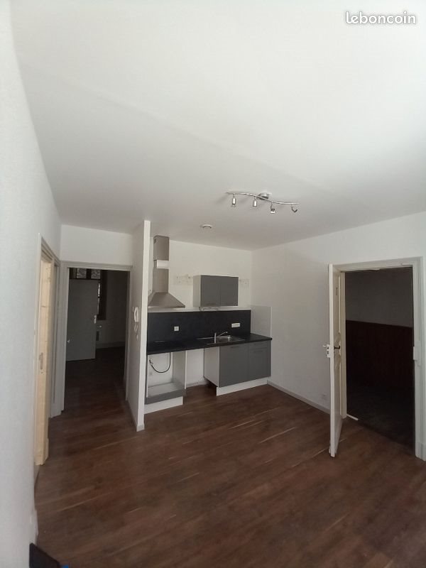 Appartement à louer, 45m², Oust