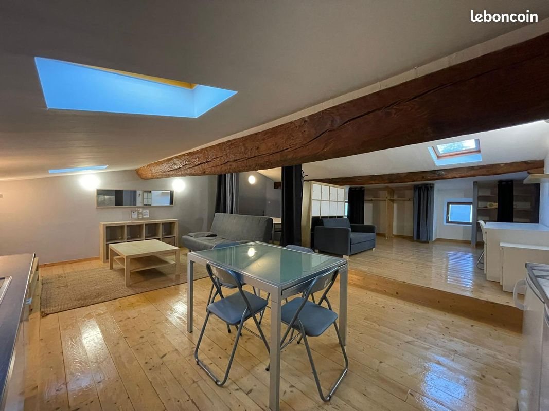 Appartement à louer, 70m², Fontiès-d'Aude