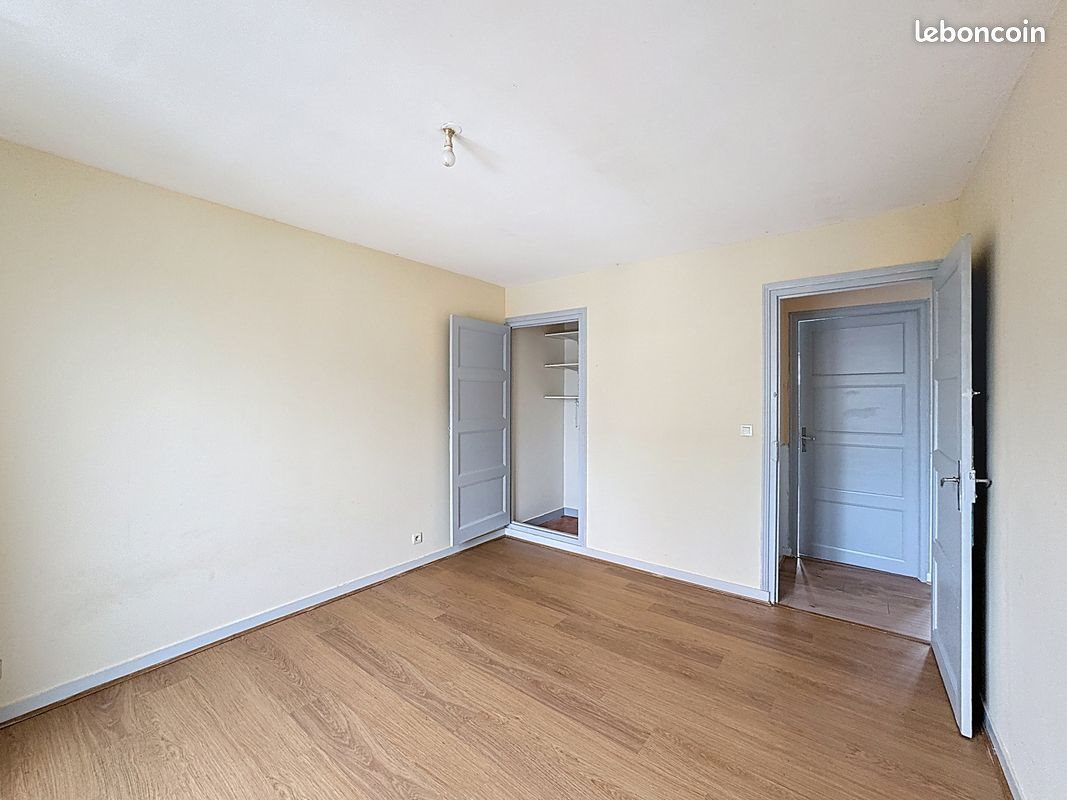 Appartement à louer, 65m², Lannilis