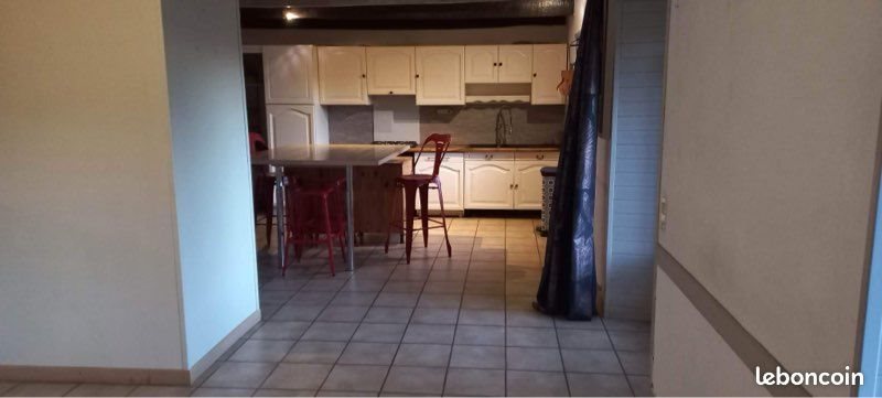 Maison à louer, 70m², Plouigneau