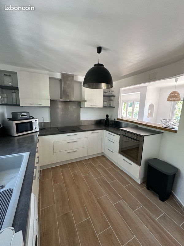 Appartement à louer, 65m², Roquebrune-sur-Argens