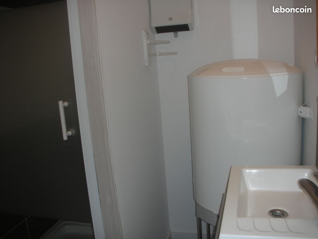 Appartement à louer, 28m², Neuville-de-Poitou