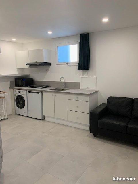 Maison à louer, 30m², Saint-Christol