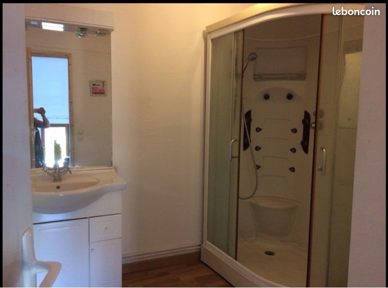 Appartement à louer, 40m², Bourg-et-Comin