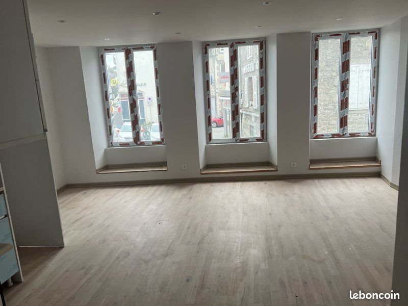 Appartement à louer, 45m², Ussel