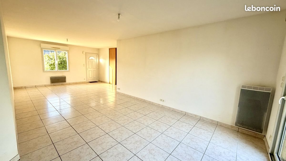 Maison à vendre, 101m², Saint-Clément-de-la-Place