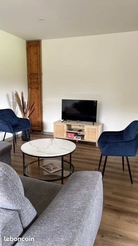 Appartement à louer, 85m², Pléguien
