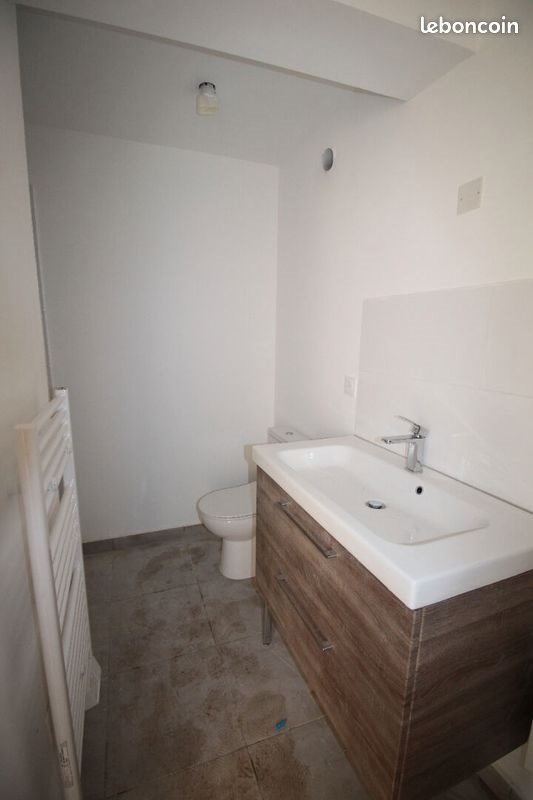 Appartement à louer, 37m², Vedène