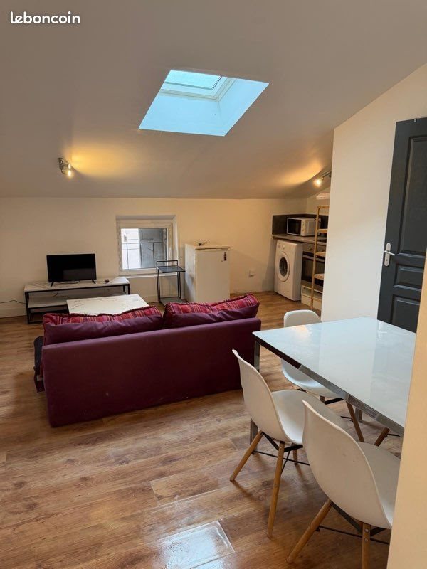 Appartement à louer, 27m², Valréas