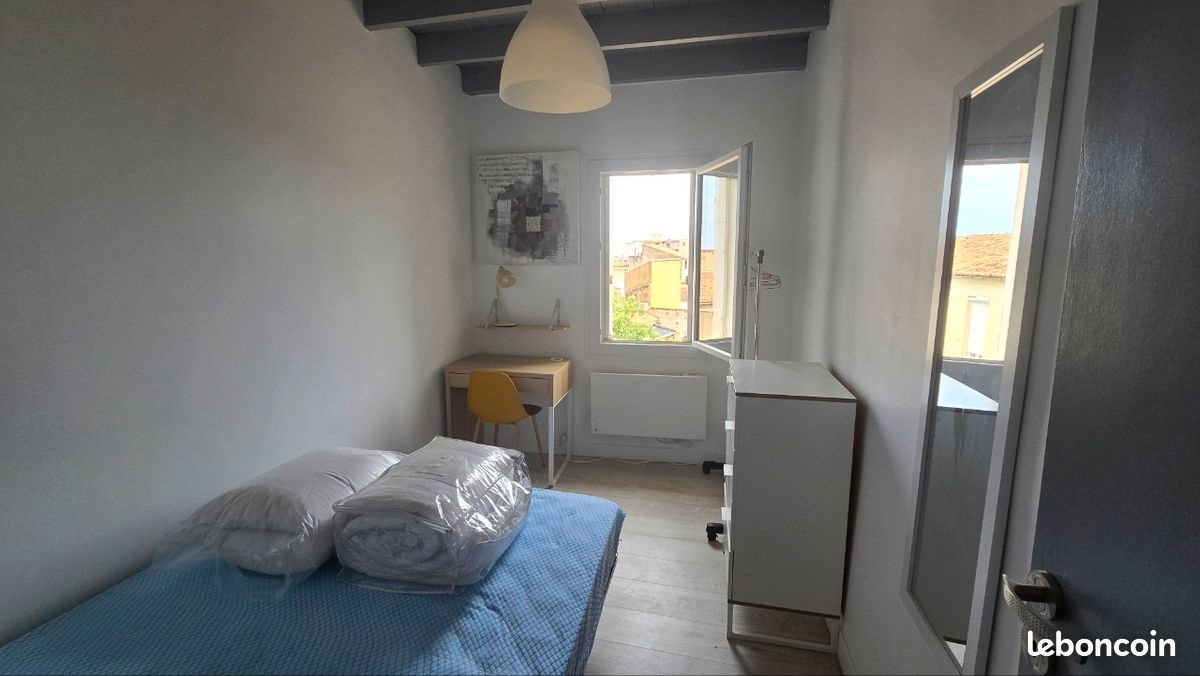 Appartement à louer, 25m², Nîmes