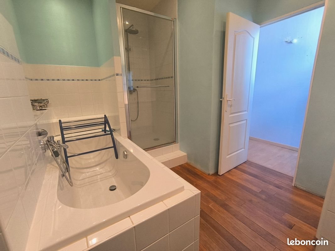 Appartement à louer, 77m², Saint-André-lez-Lille