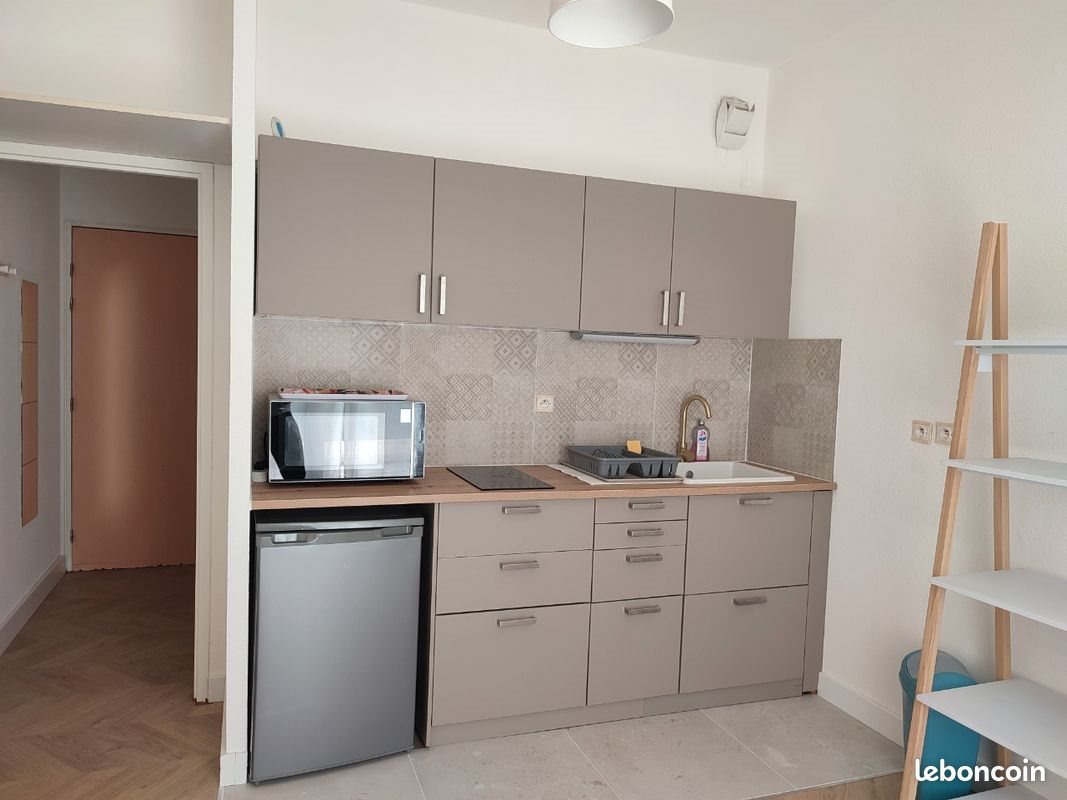 Appartement à louer, 19m², Lyon 8ème