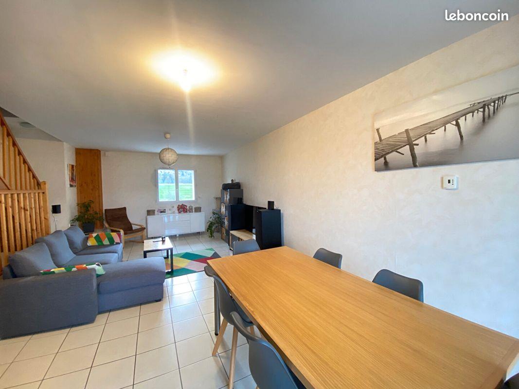 Appartement à louer, 81m², Saint-Sulpice