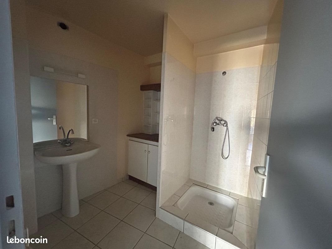 Appartement à louer, 85m², Chazelles-sur-Lyon