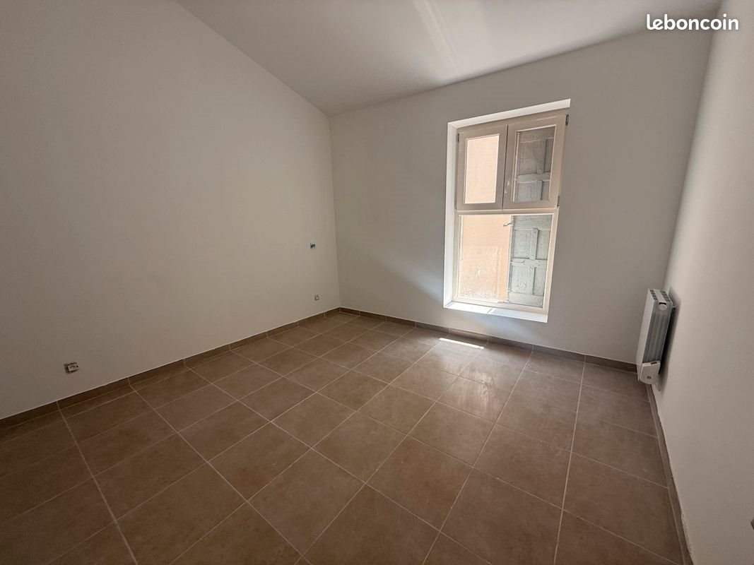 Appartement à louer, 37m², Malaucène