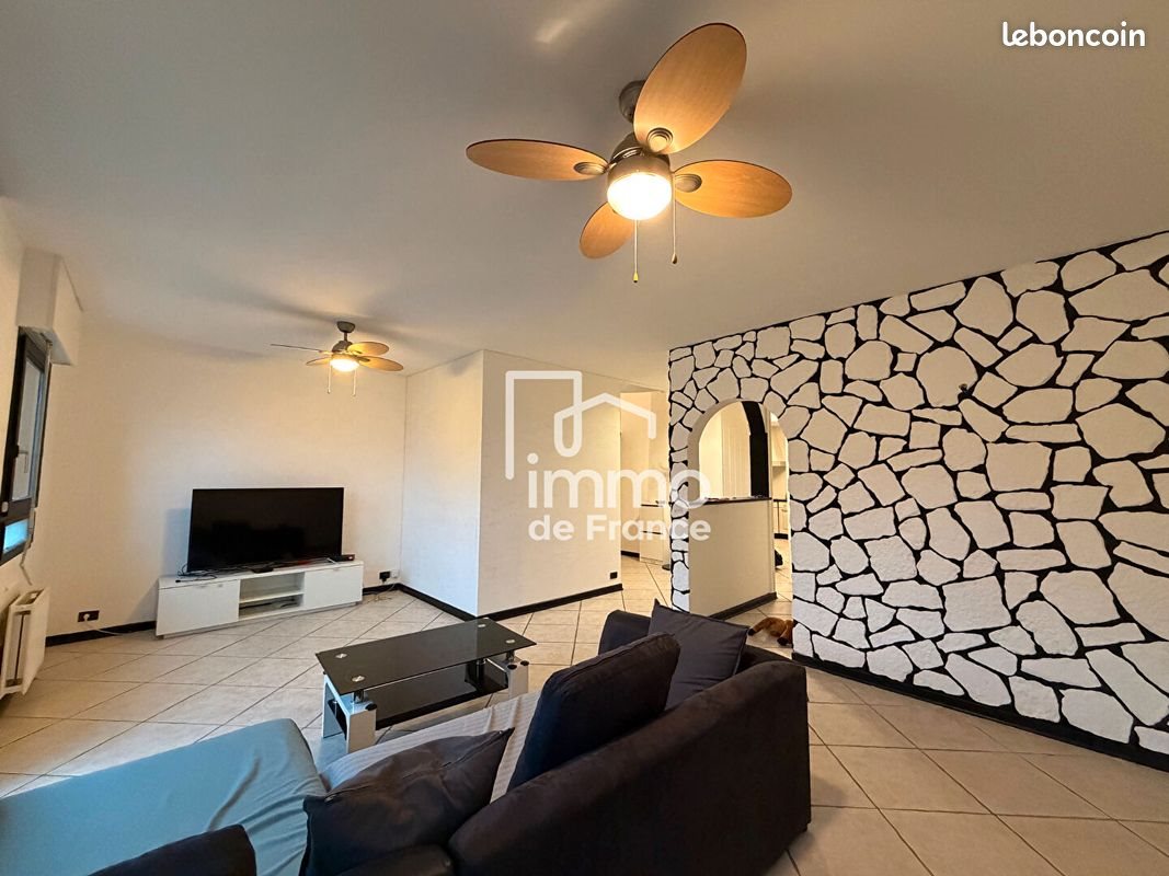 Appartement à louer, 124m², Valleiry