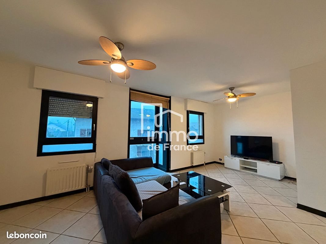 Appartement à louer, 124m², Valleiry