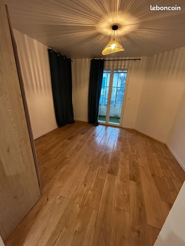 Appartement à louer, 65m², Alès