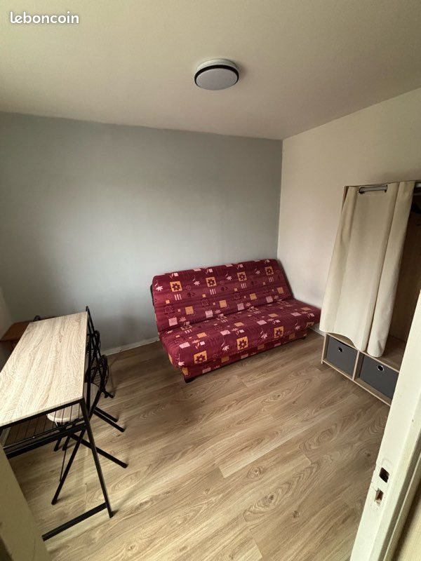 Appartement à louer, 15m², Equeurdreville-Hainneville