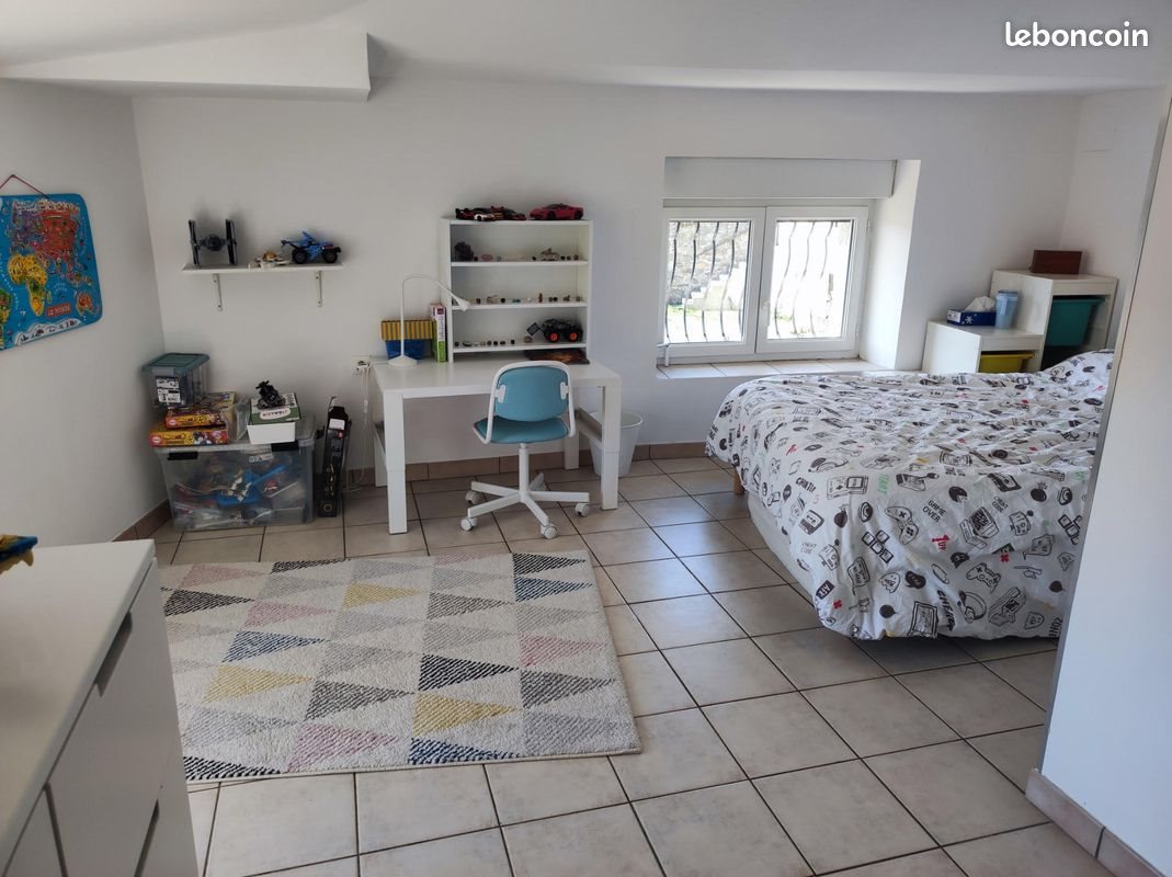 Maison à louer, 80m², Ardoix