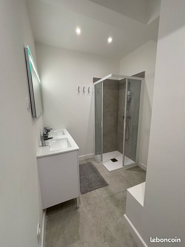 Appartement à louer, 110m², Nice