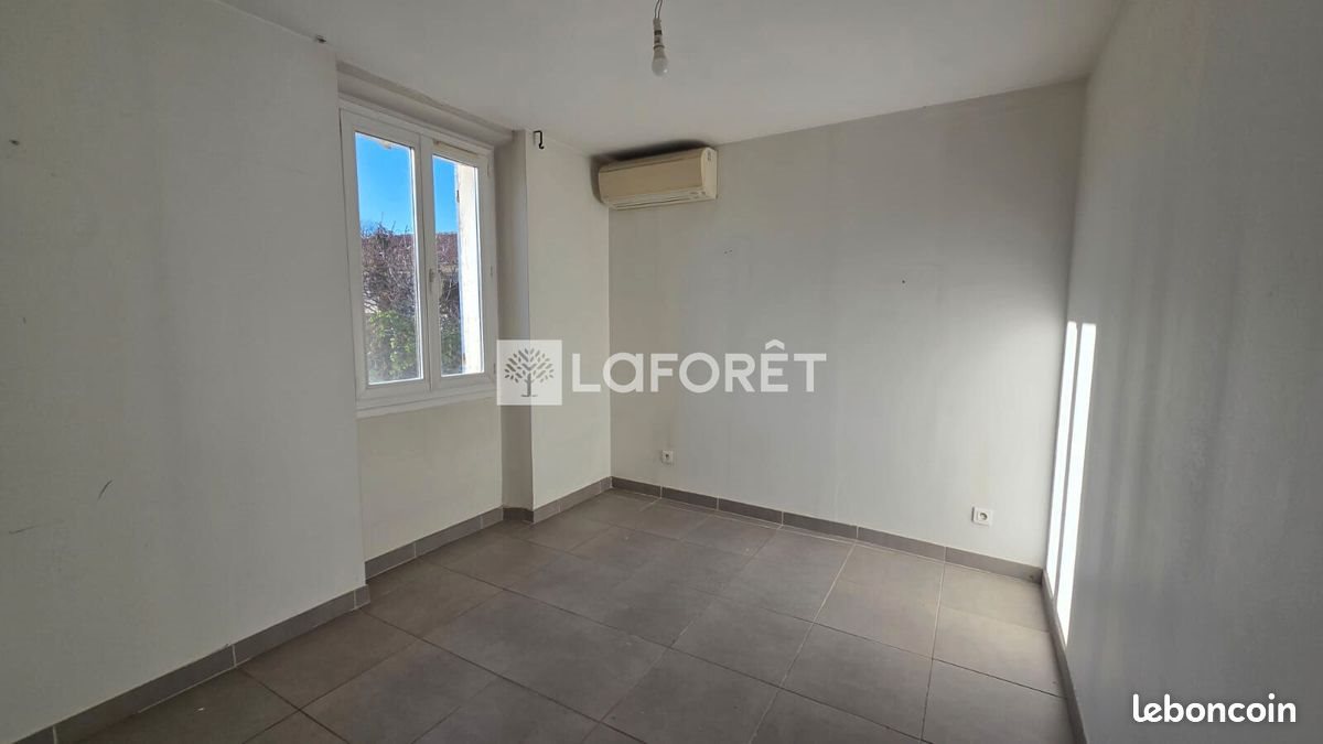 Appartement à louer, 58m², Toulon
