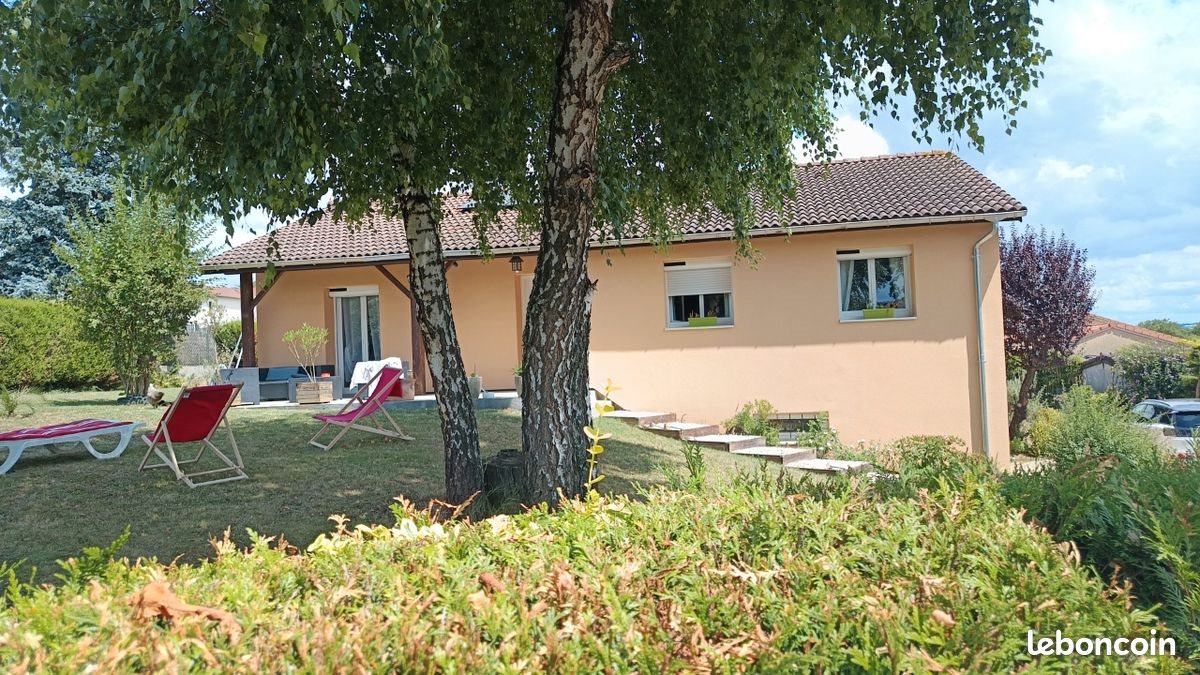 Maison à louer, 120m², Chuzelles