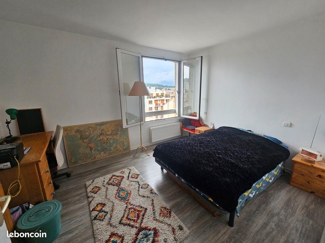 Appartement à louer, 55m², Saint-Etienne